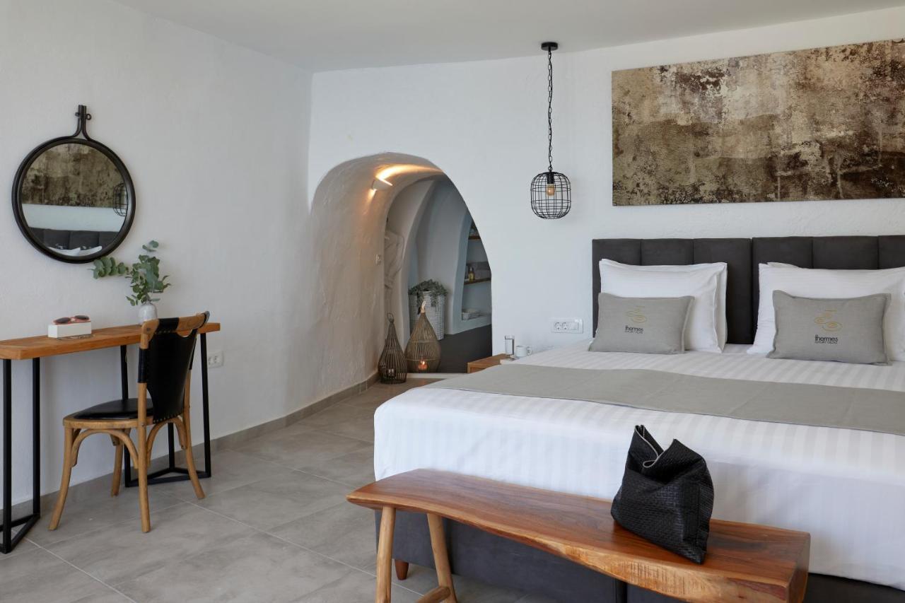 Thermes Luxury Villas And Spa (Adults Only) Megalochori  Exteriér fotografie